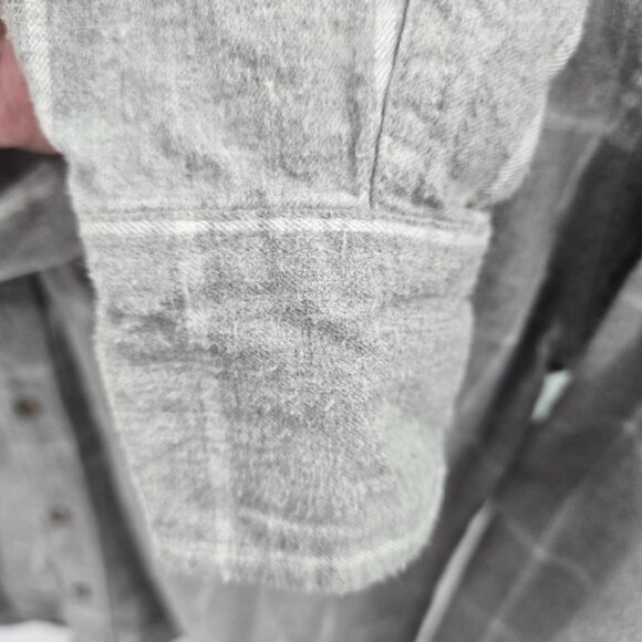 Brushed Twill Gray White J. Crew 100% Cotton Button Down Shirt Size Medium - Picture 6 of 12